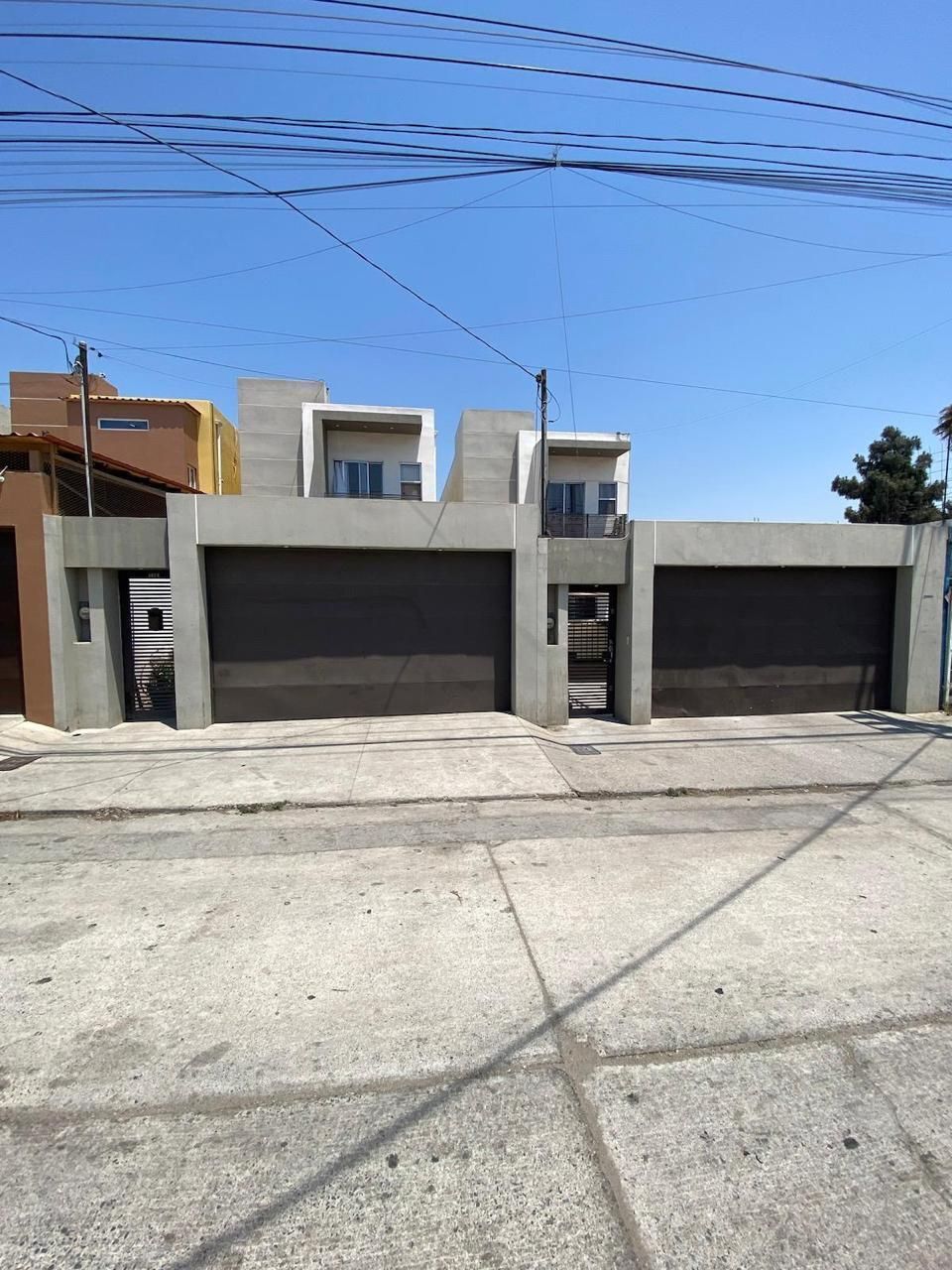 CASA EN LAS TORRES GARITA DE OTAY