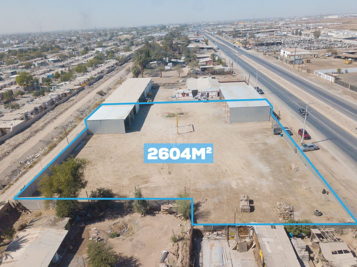 Terreno comercial de 2,604 m² sobre Carretera San Luis – ¡Gran inversión!
