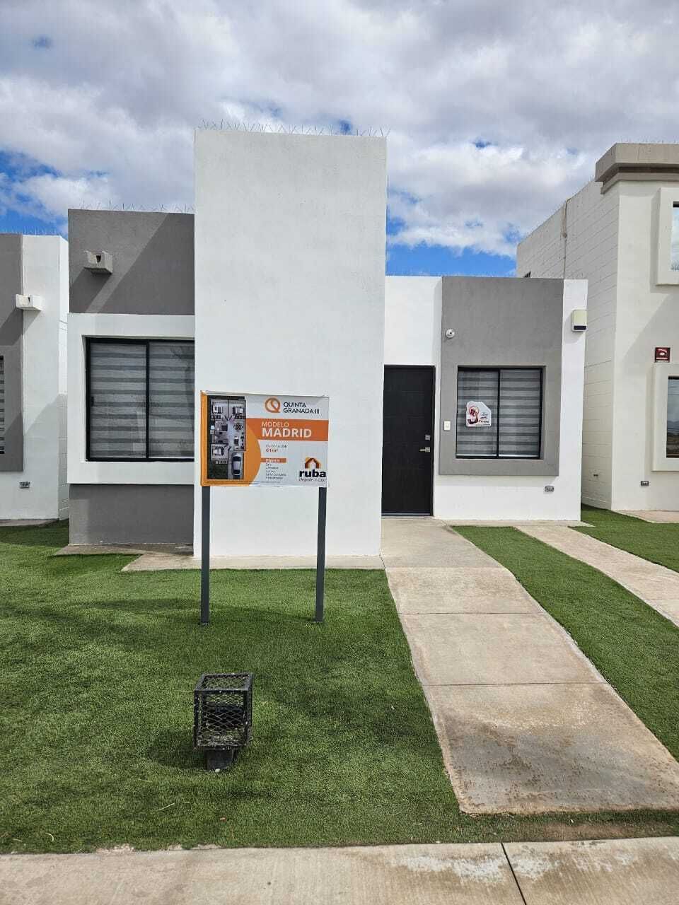 Casa en Venta en Quinta Granada III- Modelo Madrid.