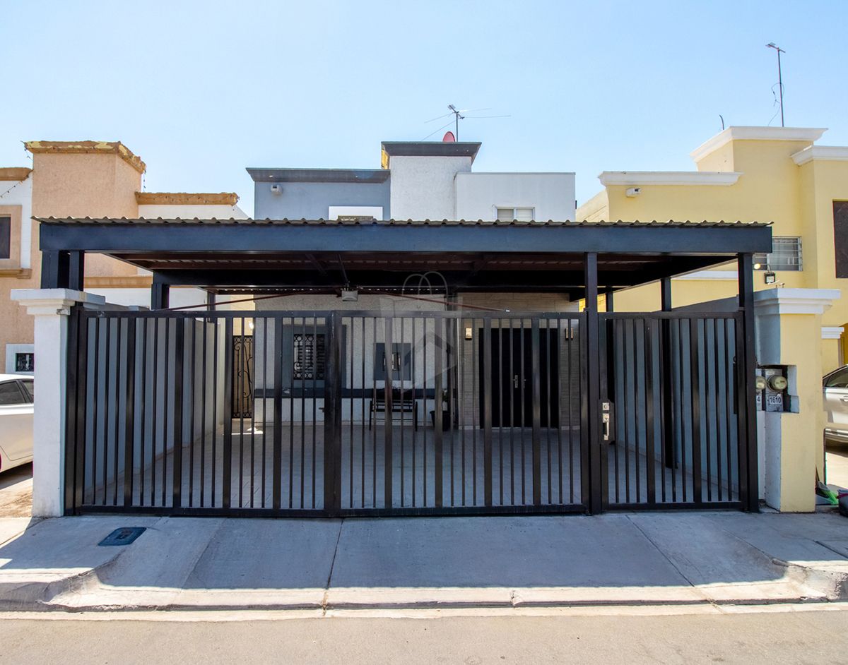Casa de venta en Residencial Madrid