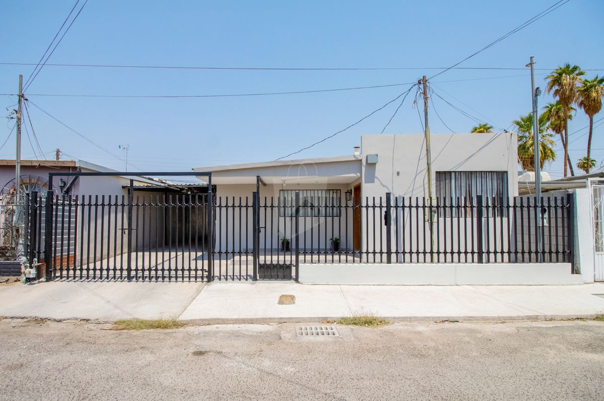 Casa en renta en Residencias