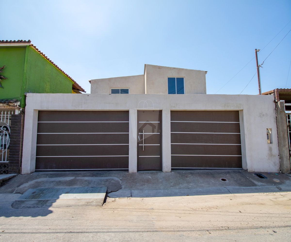 Casa en Venta – Col. Luis Donaldo Colosio – Cerca de Garita Centro