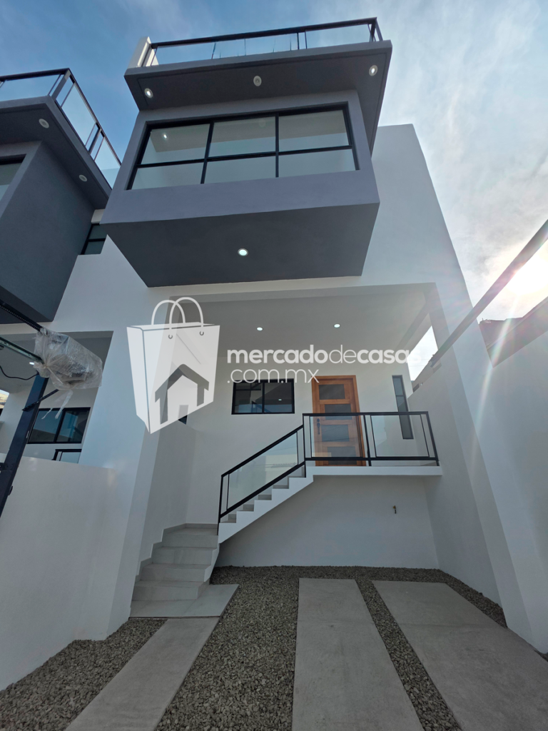 Casa nueva en venta a cuadras de Blvd Cucapah