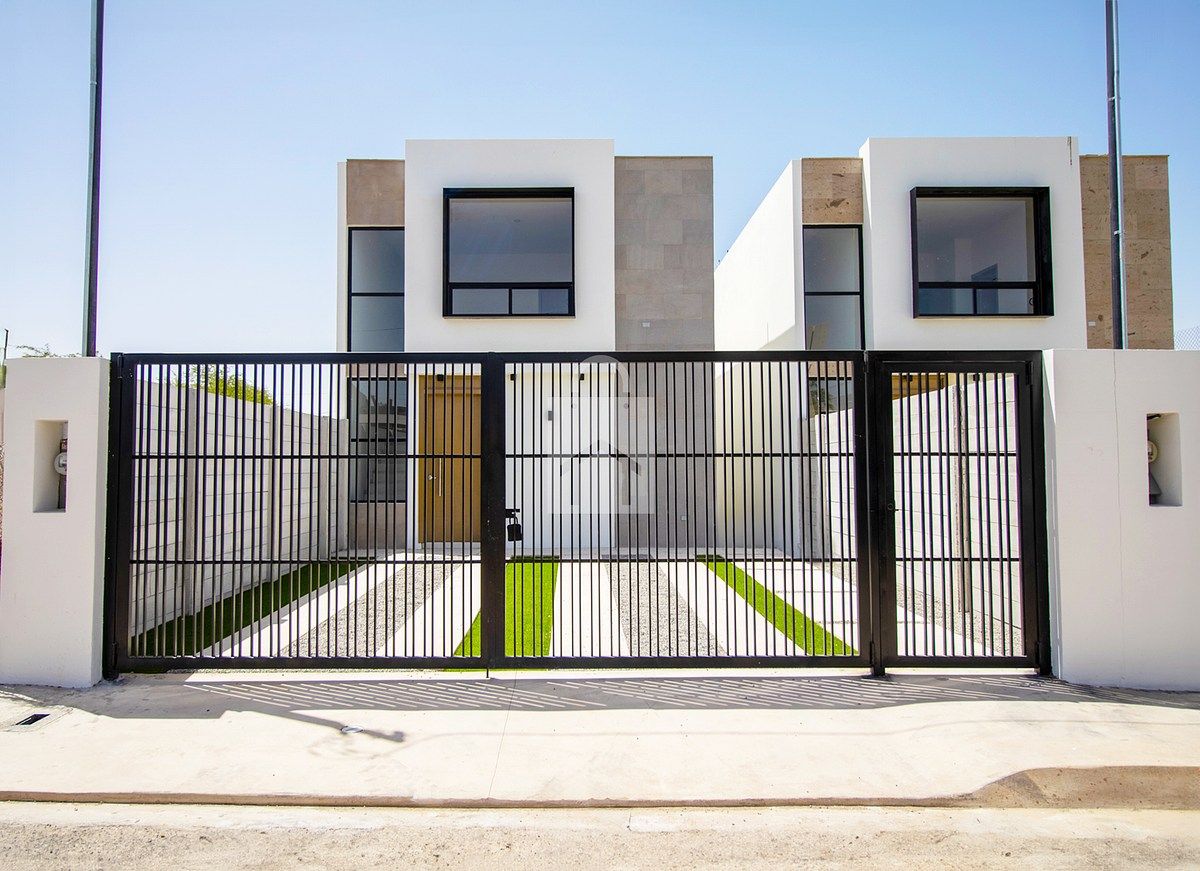 ¡Disfruta de tu hogar en Col. Miraflores! | Casa en venta