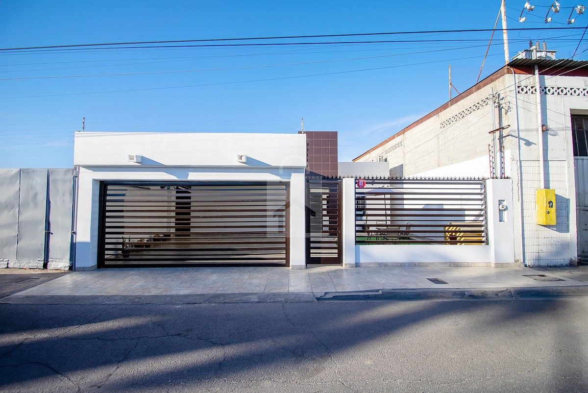 Tu nuevo hogar en Col. Independencia! | Casa en Venta