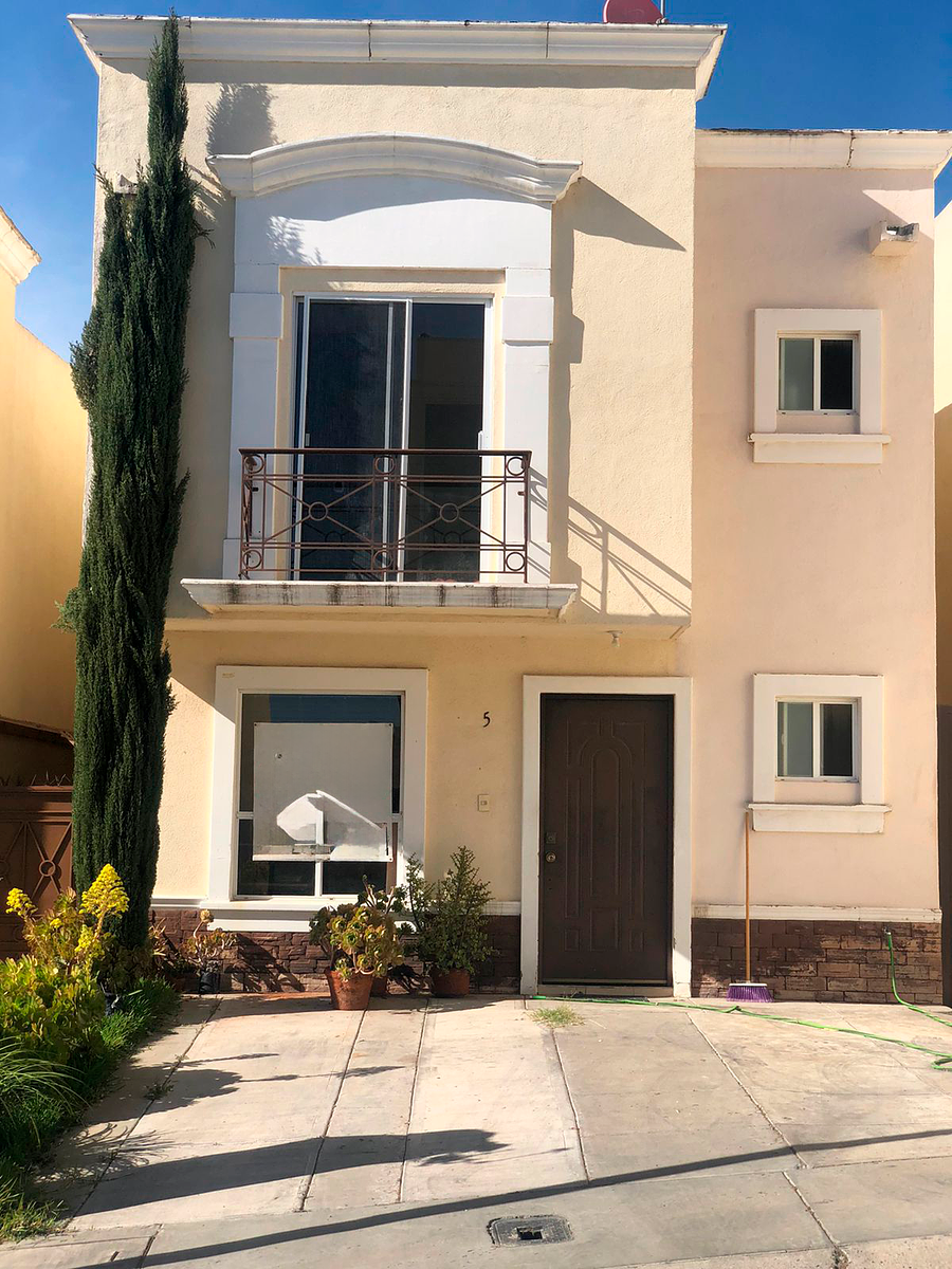 ¡Casa en renta en Verona Residencial!