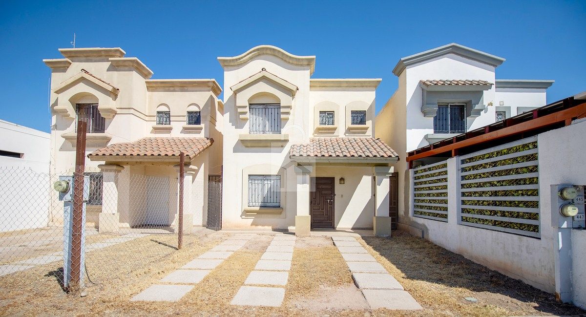 Tu proximo hogar en Residencial Toledo II | Casa en renta amueblada