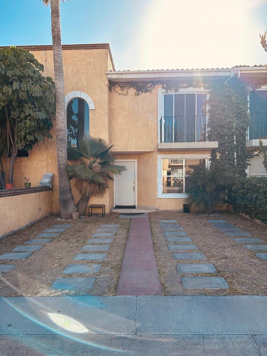 Casa en renta a pasos de Blvd. Casa Blanca