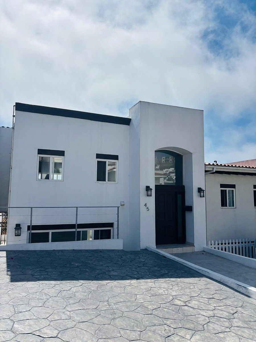 Casa con vista al Mar en renta en Puesta del Sol, Playas