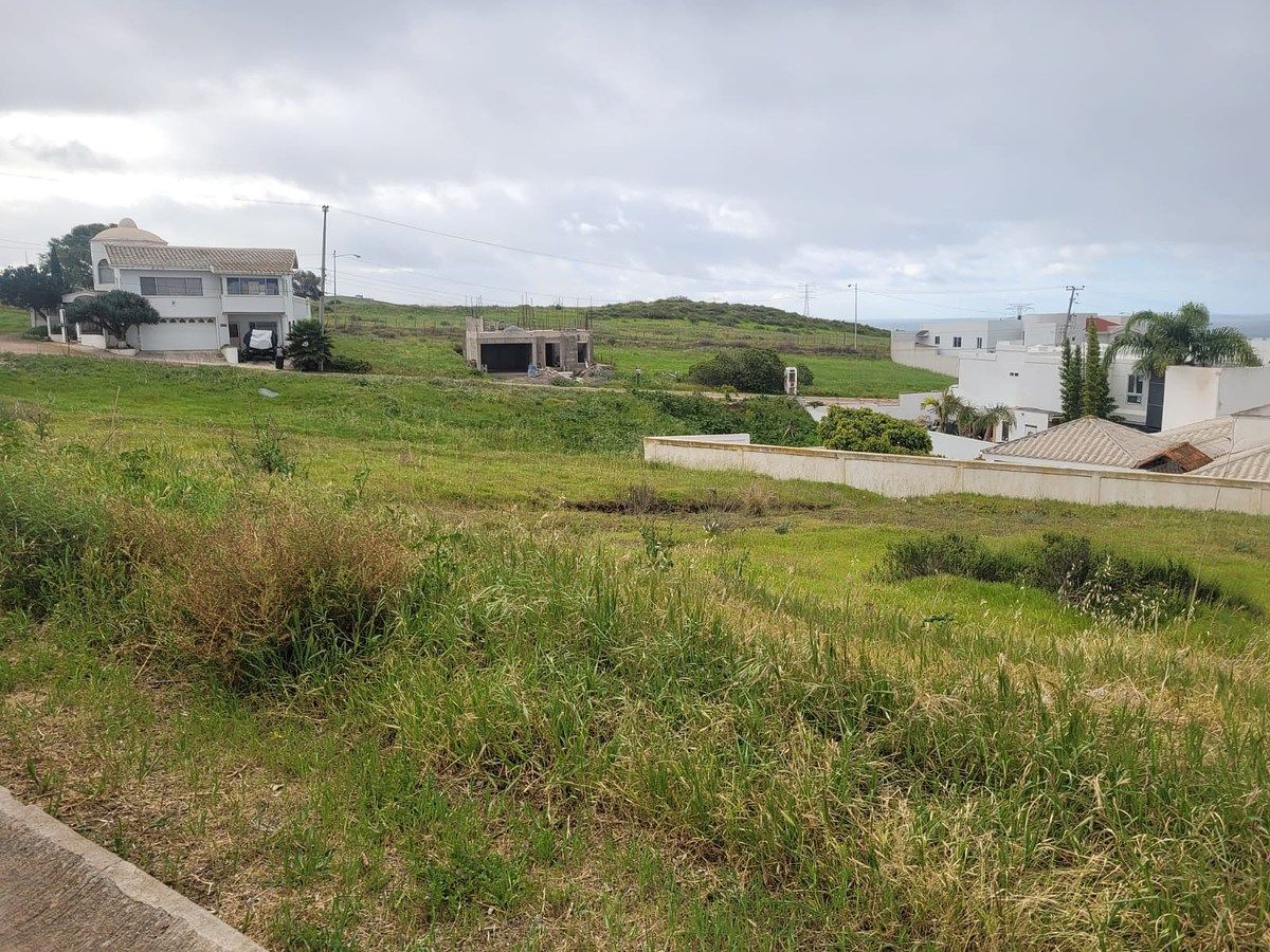 Se vende terreno en Baja Malibú